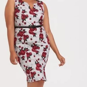 Torrid Size 2 Houndstooth with red roses bodycon dress